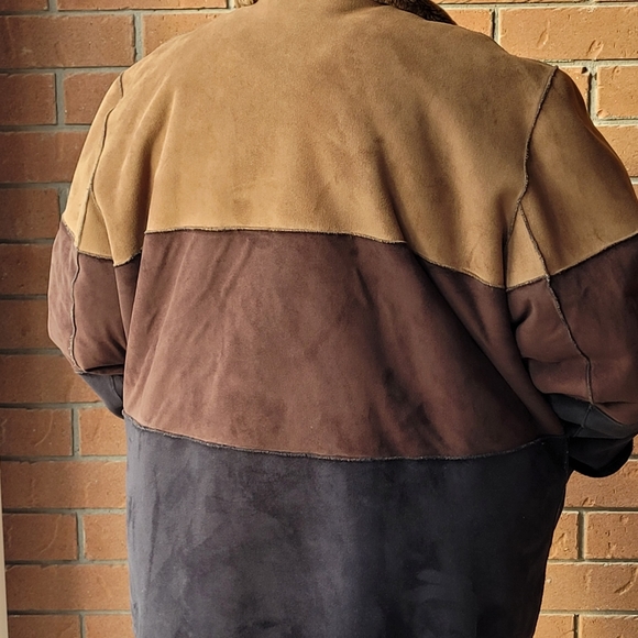 (4X) Brown Faux Suede/Faux Fur Coat - Picture 2 of 6